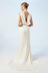 Cowl Back Fishtail Wedding Dress With Puddle