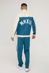 Regular Fit Applique Quarter Zip Loopback Colour Block Funnel Neck