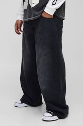 Plus Baggy Fit Washed Star Applique Jeans