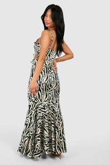 Petite Animal Print Ruffle Cut Out Maxi Dress