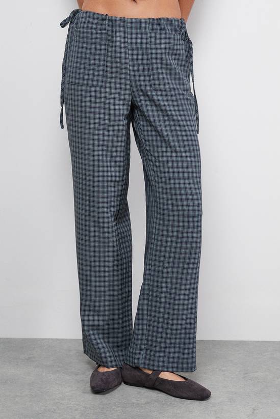 Green Check Mid Rise Tie Side Pocket Trouser
