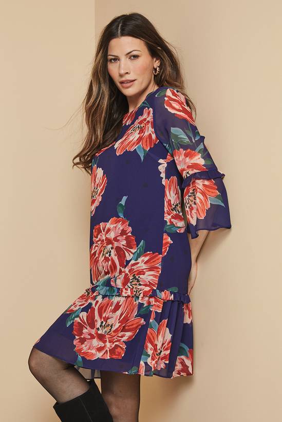 Floral Ruffle Sleeve Drop Hem Shift Dress