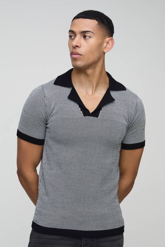 Muscle Fit Revere Collar Ribbed Plated Knitted Polo