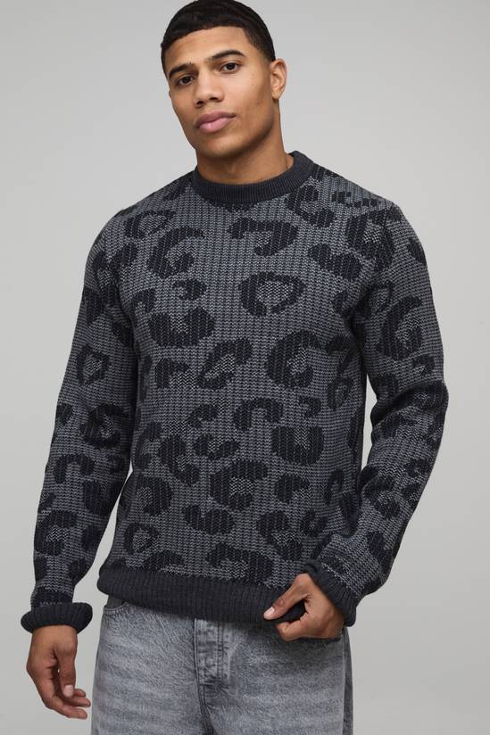 Slim Fit Leopard Jacquard Knitted Jumper
