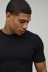 Essential Muscle Fit T-shirt