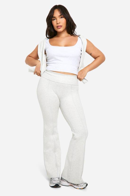 Plus DSGN Studio Ultra Sculpt Flared Legging