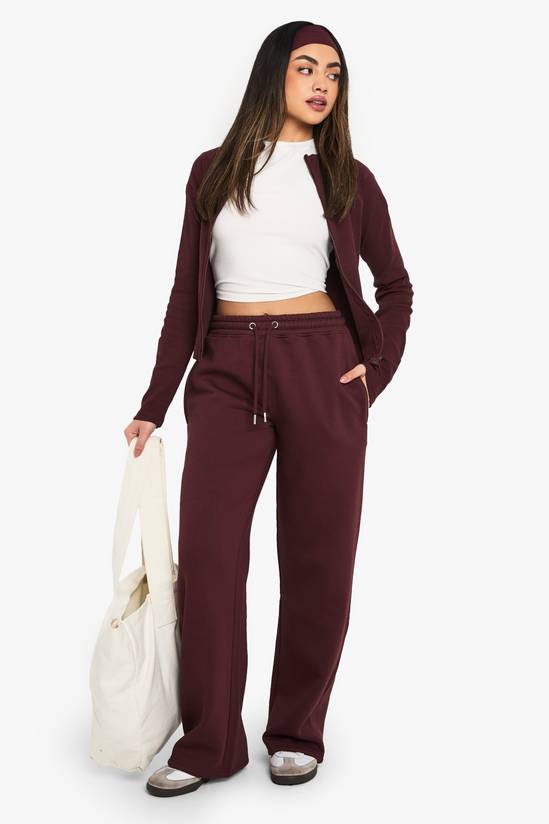 Straight Leg Jogger