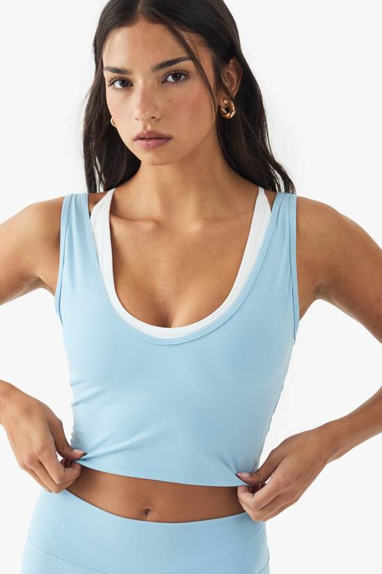 DSGN Studio Ultra Sculpt Double Layer Contrast Sports Bra