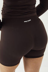 DSGN Studio Sport Contour Discreet Scrunch Seamless Short