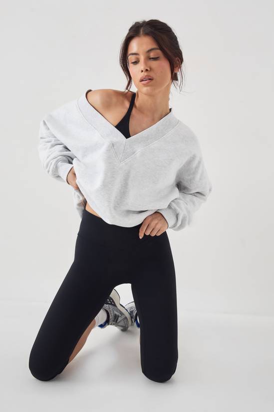DSGN Studio Sport V Neck Oversized Sweatshirt